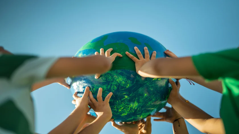 Integrating Climate Change  In Education  Within The Community And School Level 